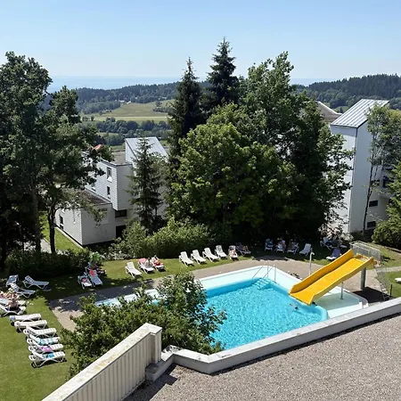 Sky Moment Mit Panoramablick, Pool & Wellness *
