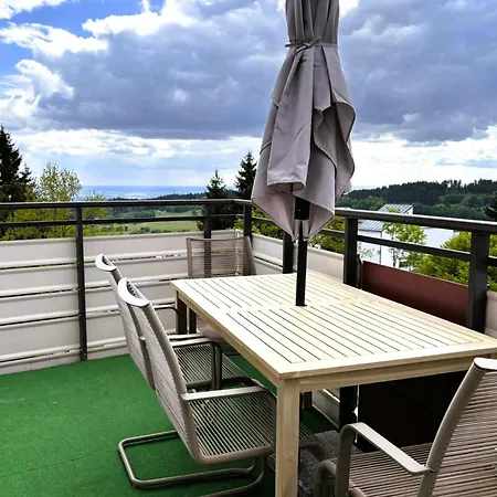 Апартаменты Sky Moment Mit Panoramablick, Pool & Wellness Санкт-Энгльмар